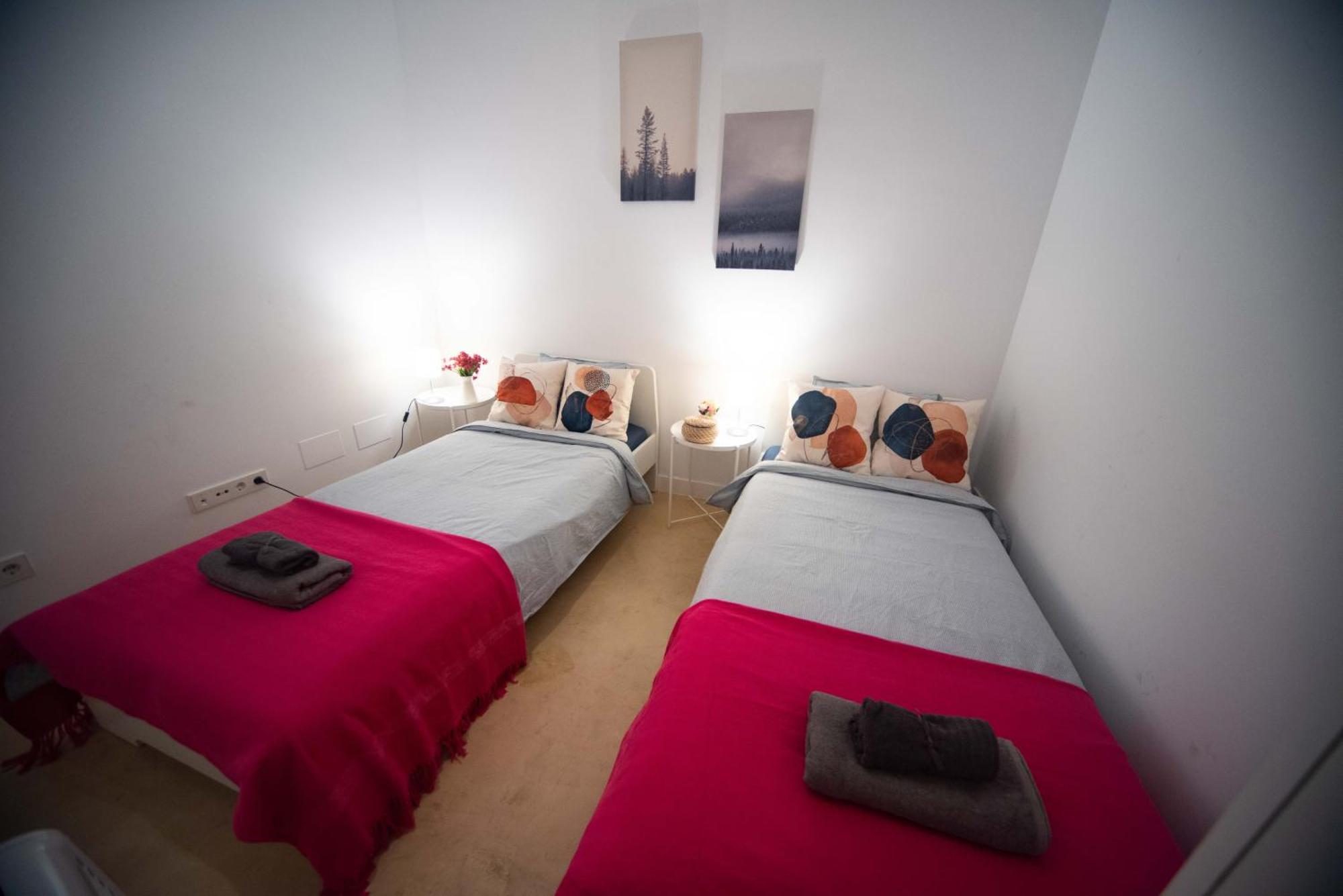Sagrada Familia Private Rooms Барселона Екстер'єр фото